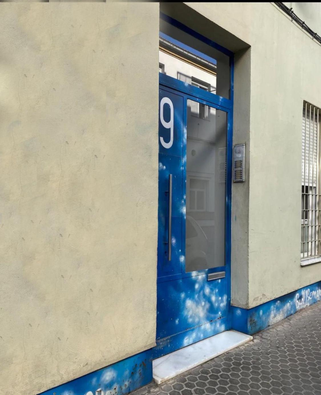סביליה Moderno Estudio Junto Al Rio מראה חיצוני תמונה