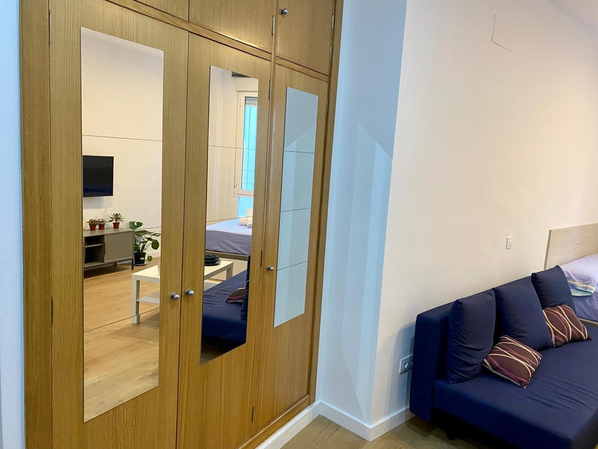 סביליה Moderno Estudio Junto Al Rio מראה חיצוני תמונה